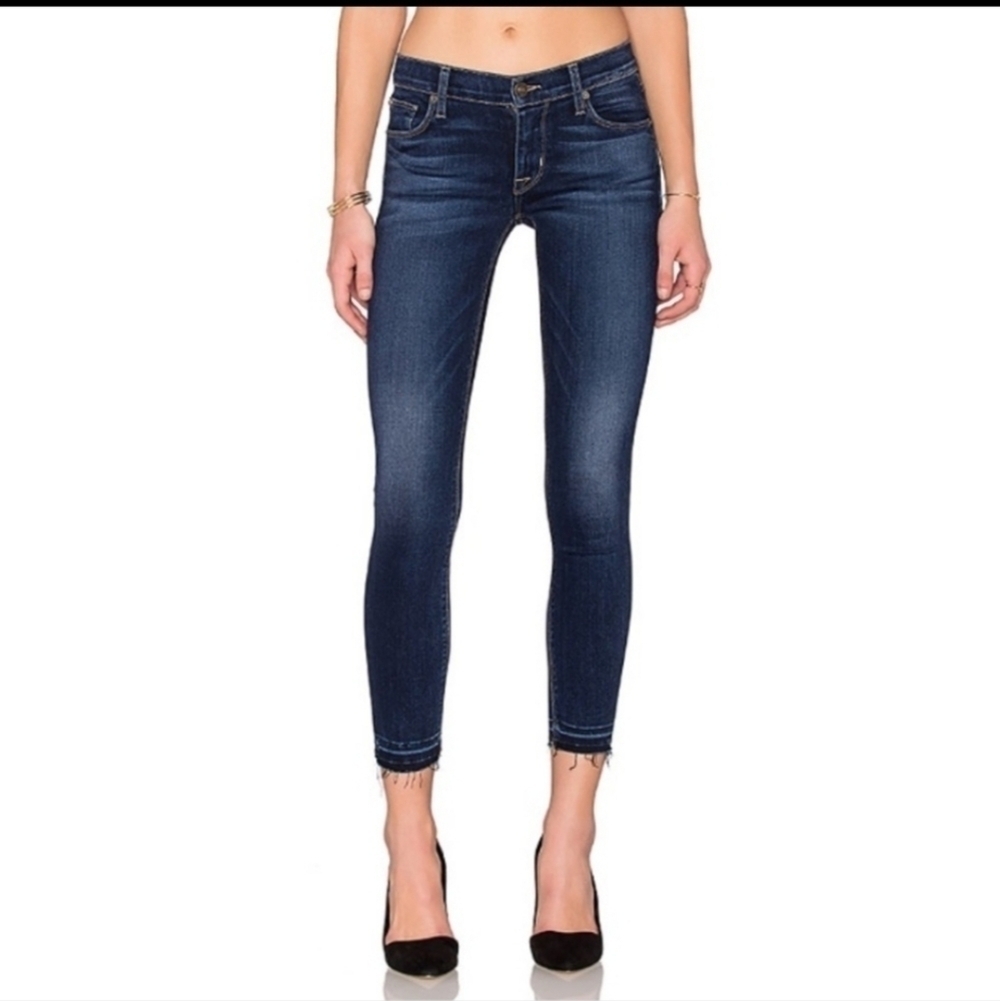 Hudson Jeans Krista Crop Super Skinny in Crest Falls Raw Hem Dark